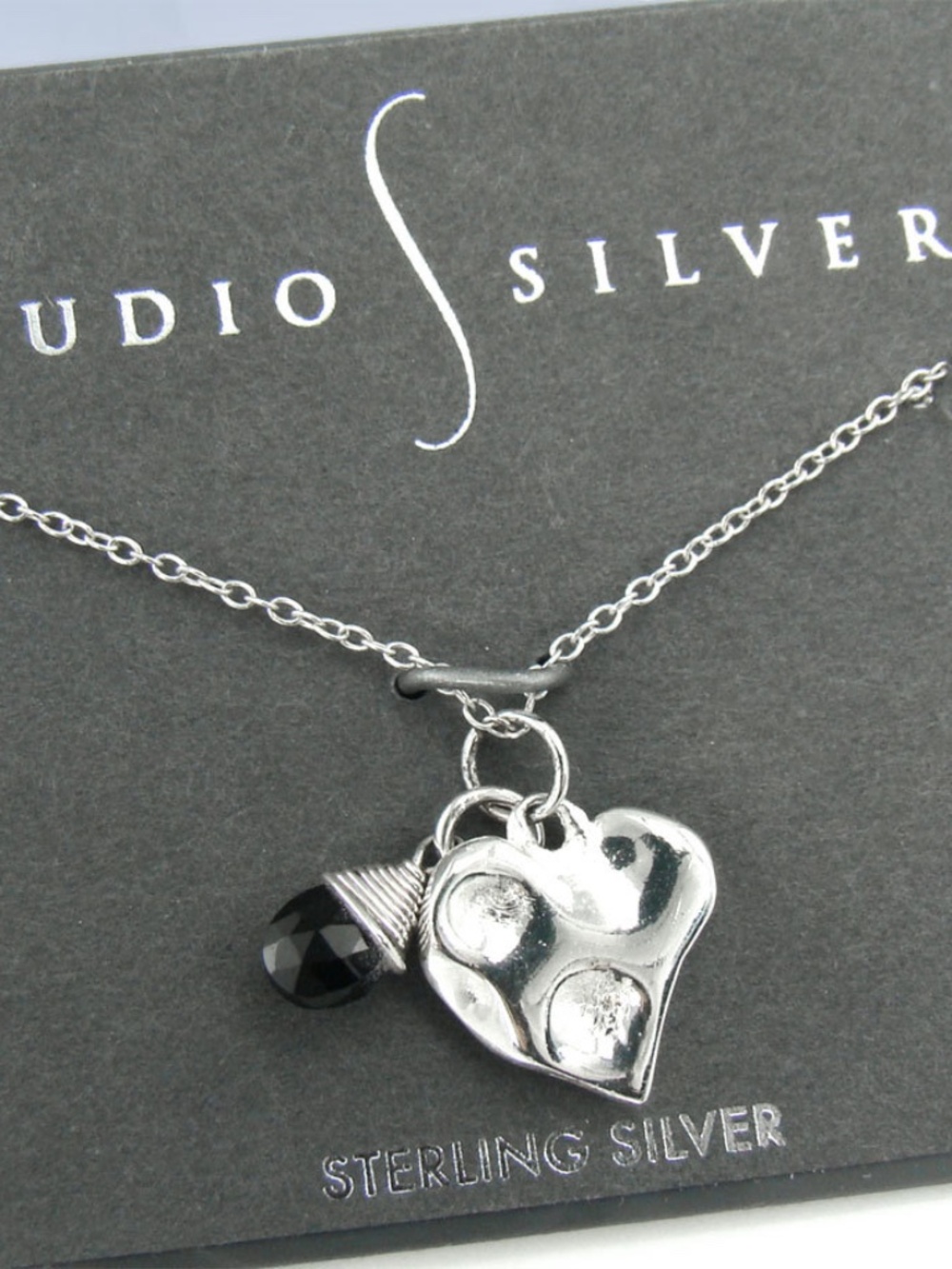 STUDIO SILVER Sterling SILVER Hammered HEART & Onyx Stone Charm PENDANT